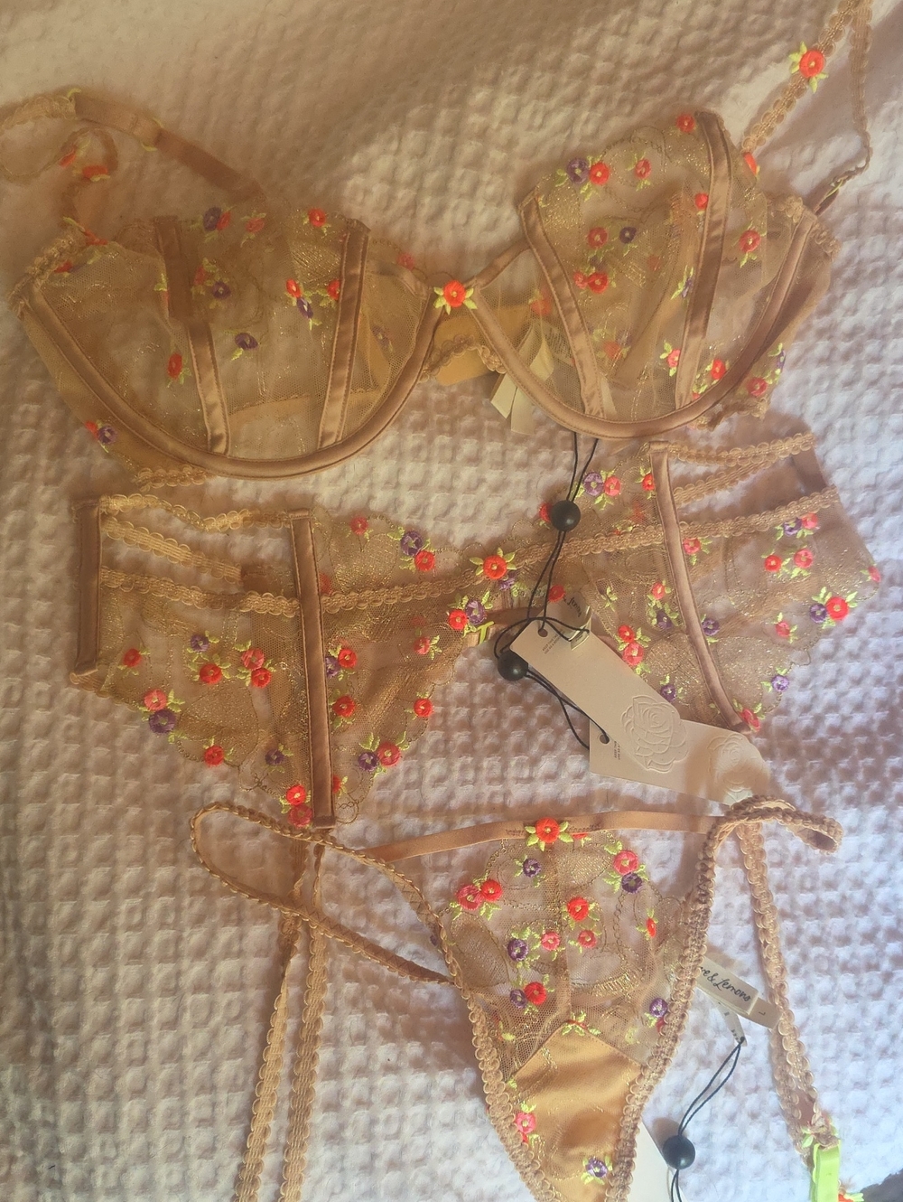 For Love And Lemons Set